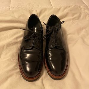 Stuart Weitzman Oxfords